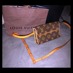 Louis Vuitton belt bag